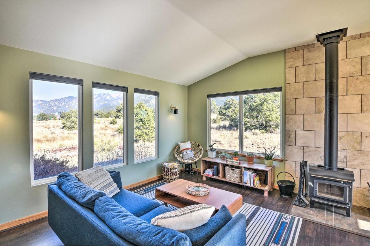Cozy Remote Retreat • Mountain Views • Stargazing Βίλα Crestone Εξωτερικό φωτογραφία